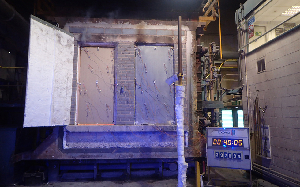 samuel heath; powermatic; concealed door closer; fire performance; FR240; steel fire door; FR30 timber fire door; full scale fire test;BS EN 1634-1